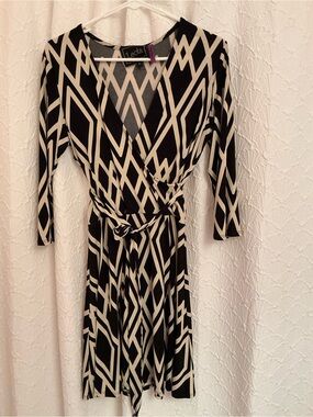 Leota Black and Cream Geometric Wrap Midi Dress